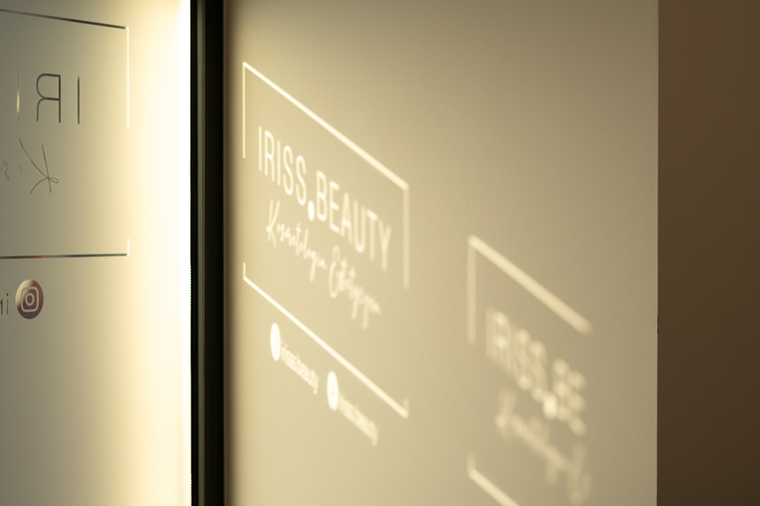 victorjourneys-com_bf